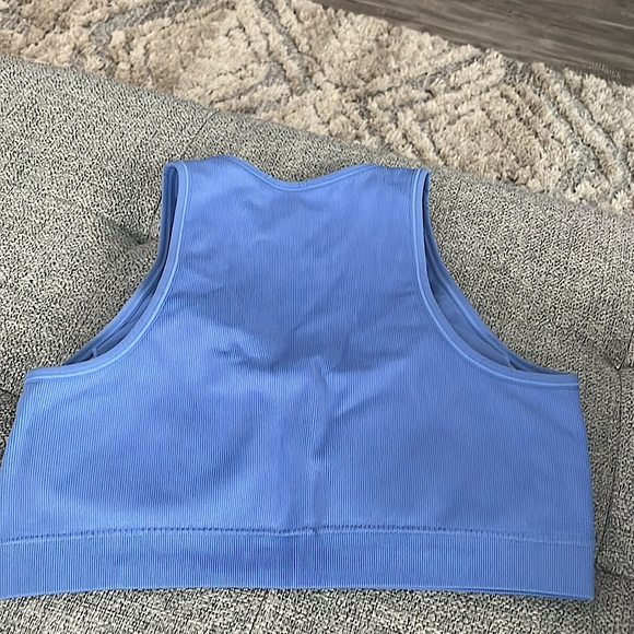 Calvin Klein performance sports bra - Picture 4 of 4